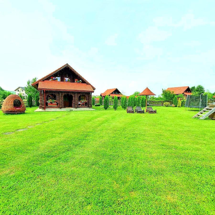 Villa La Casute Bran à Bran  Extérieur photo